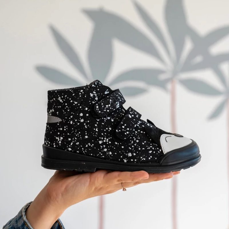 TD Shoes őszi szupinált lány cipő fekete fehér pöttyös
