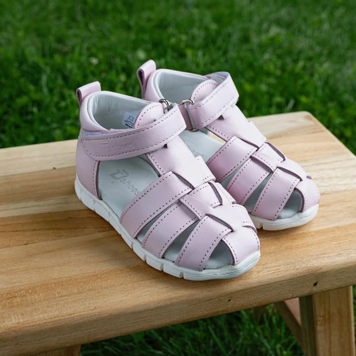 TD Shoes zárt szandál lány